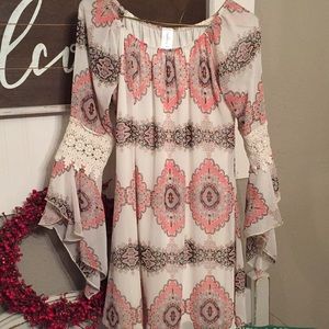 🌵3 for $15 Super cute dress